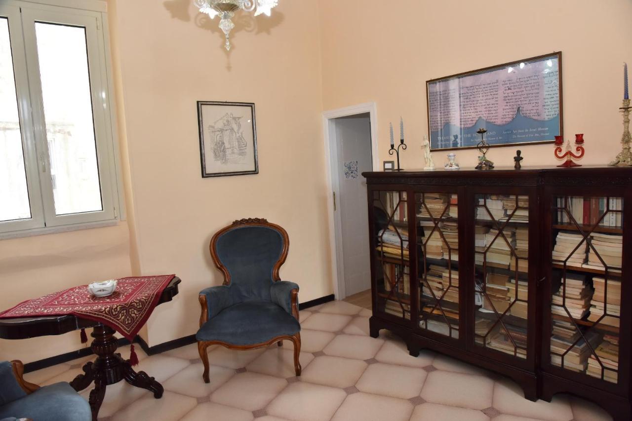 Rosaria Suite & Rooms Лече Екстериор снимка