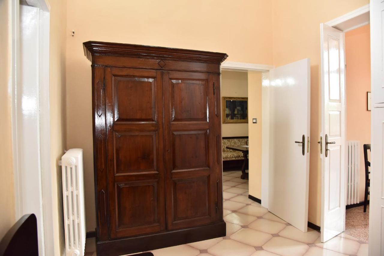 Rosaria Suite & Rooms Лече Екстериор снимка