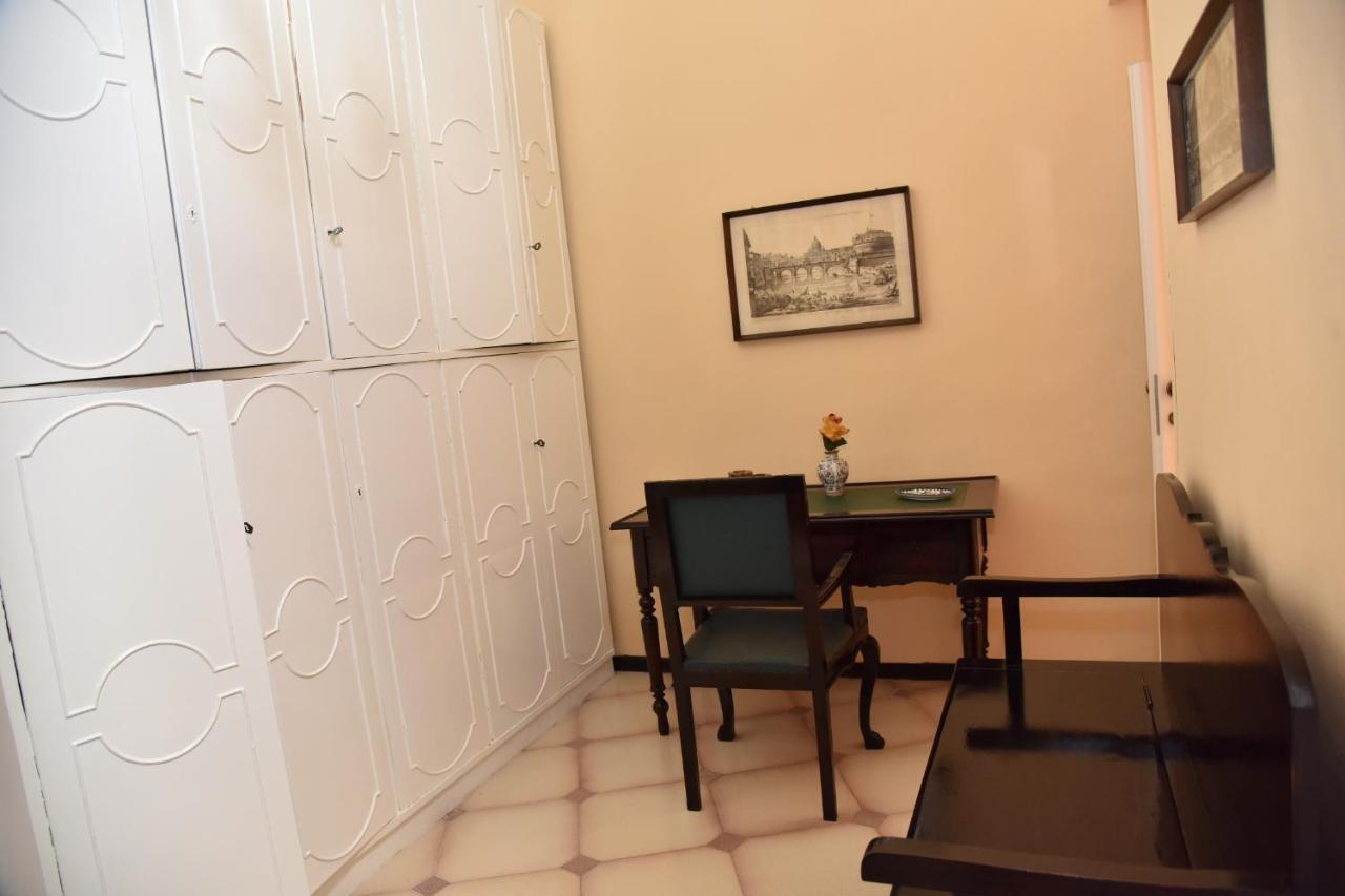 Rosaria Suite & Rooms Лече Екстериор снимка